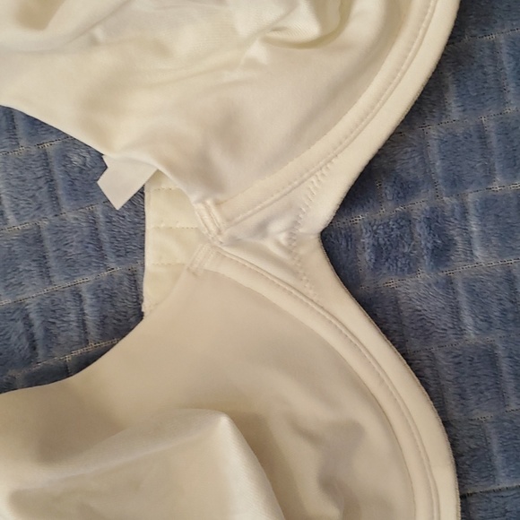 Gilligan & O'Malley Underwire Bra size 40DD. White. - Picture 2 of 7